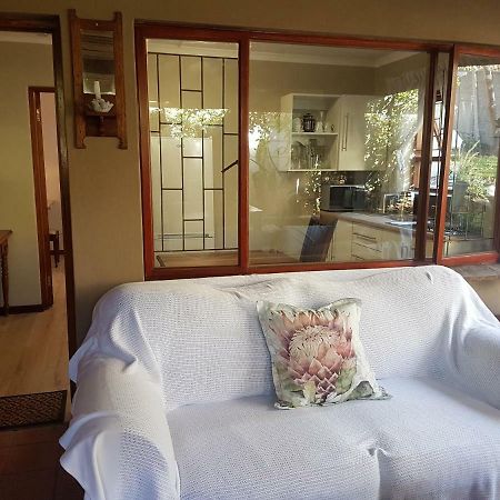 Protea Cottage George Dış mekan fotoğraf